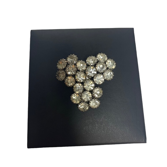 Vintage Triangular Cluster Rhinestone Brooch - Picture 9 of 10